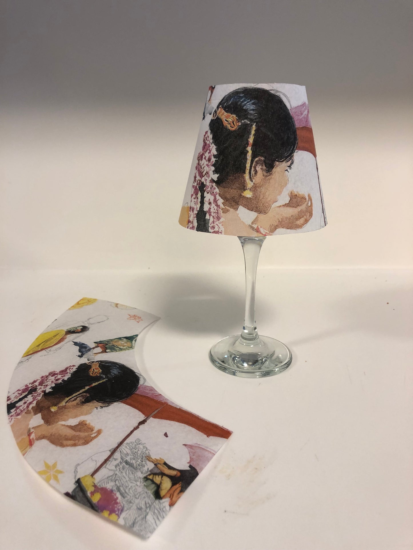 Pantalla para copas estampadas