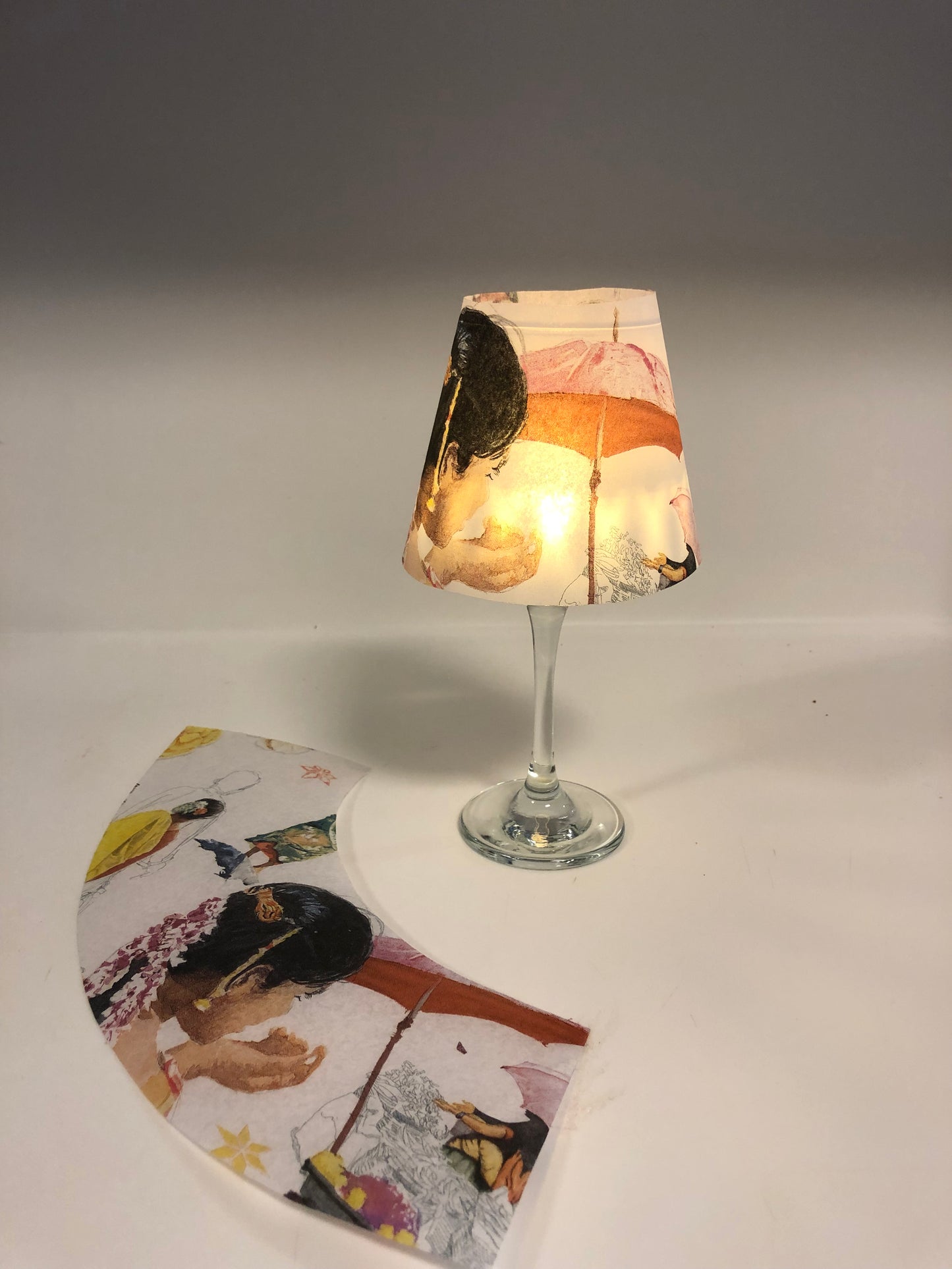 Pantalla para copas estampadas