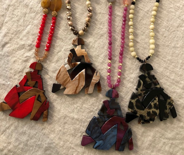 Collar de menina