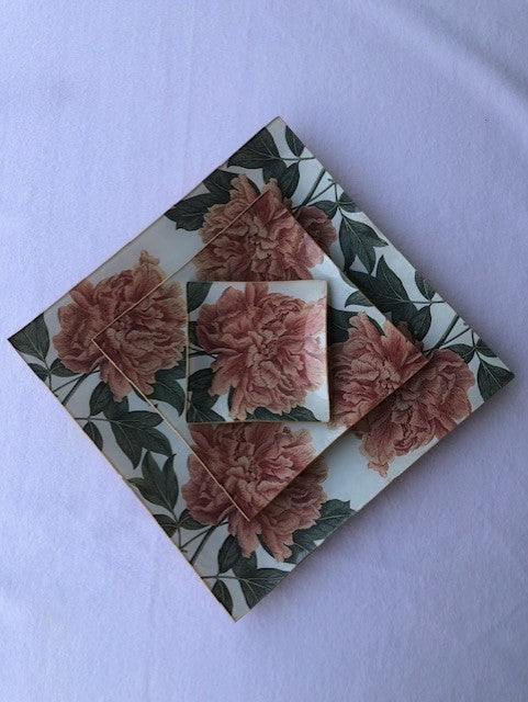 Plato cuadrado peonia